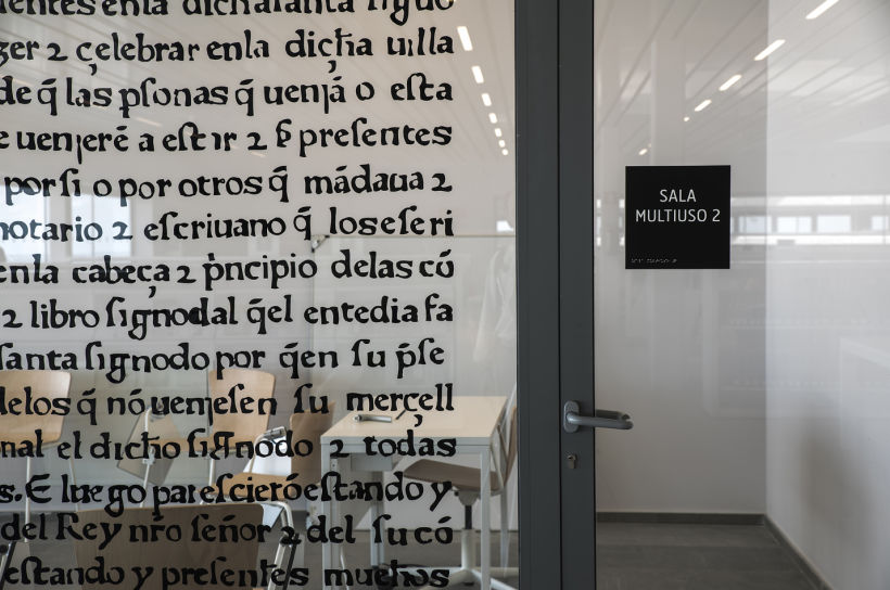 Señalización Biblioteca Pública del Estado en Segovia. Accesibilidad/Diseño para Todos. Arquitectura Cano y Escario 7