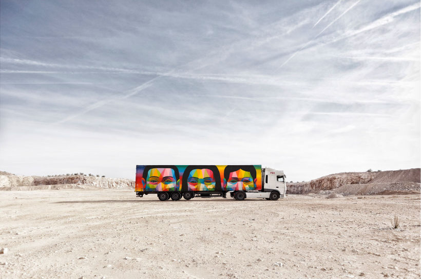 Arte itinerante a lomos de un camión de mercancías 10
