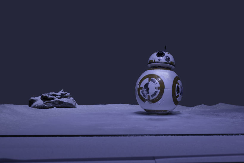 Fotografía creativa en estudio con modelos a escala - BB-8 3