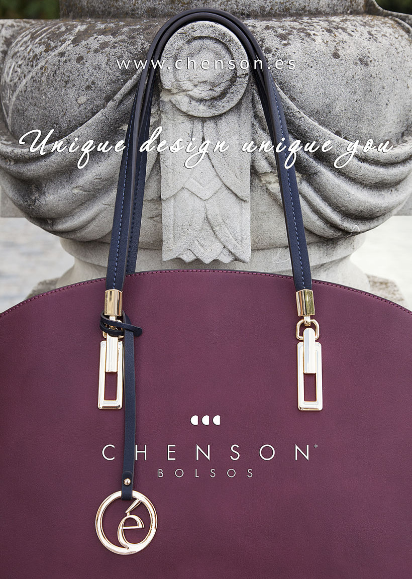 Fotografía de bolsos para catálogo CHENSON. 3