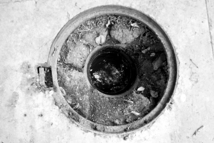 Street Photography IV: Sewer 5