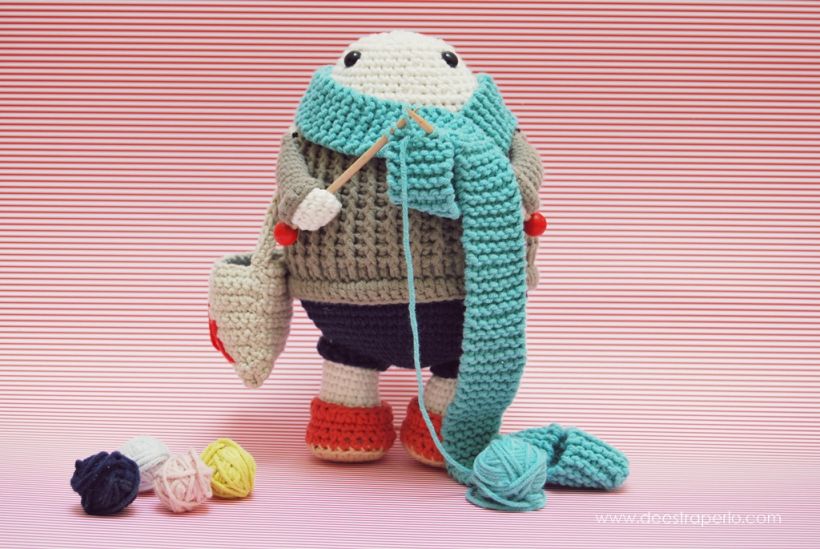 Félix, the happy knitter 1