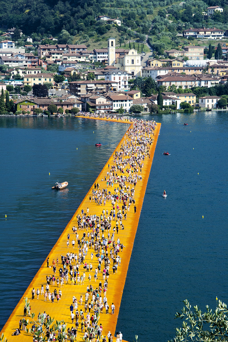 the floating piers  (Iseo lake, Italy) 9