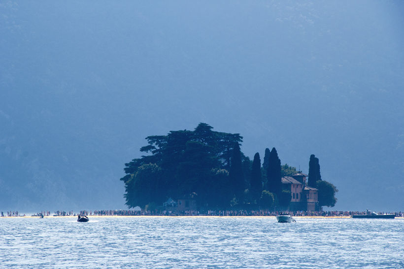 the floating piers  (Iseo lake, Italy) 8