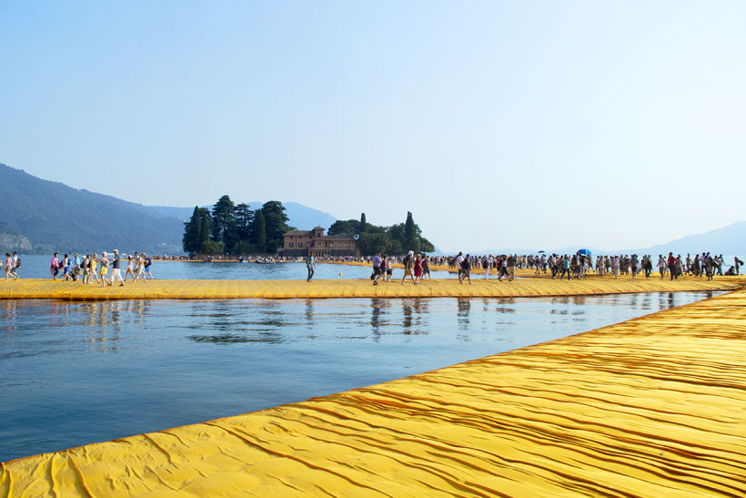 the floating piers  (Iseo lake, Italy) 11