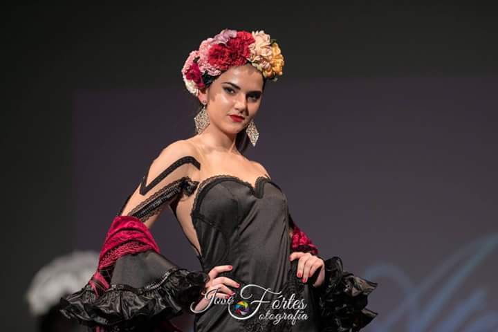 Colección APRIL. Complementos artesanales para mujer Flamenca. 6