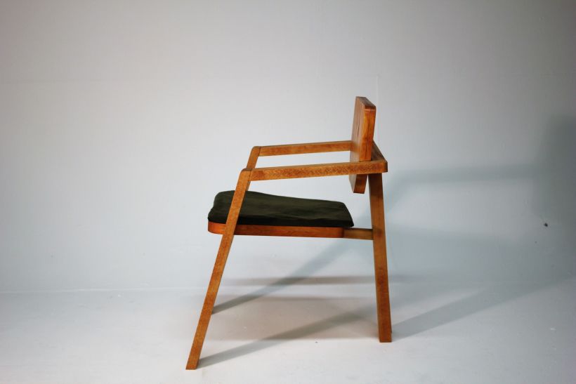 Diseño de mobiliario. Diseño de una silla confidente  5