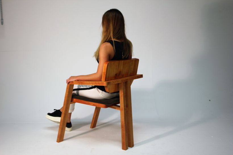 Diseño de mobiliario. Diseño de una silla confidente  8