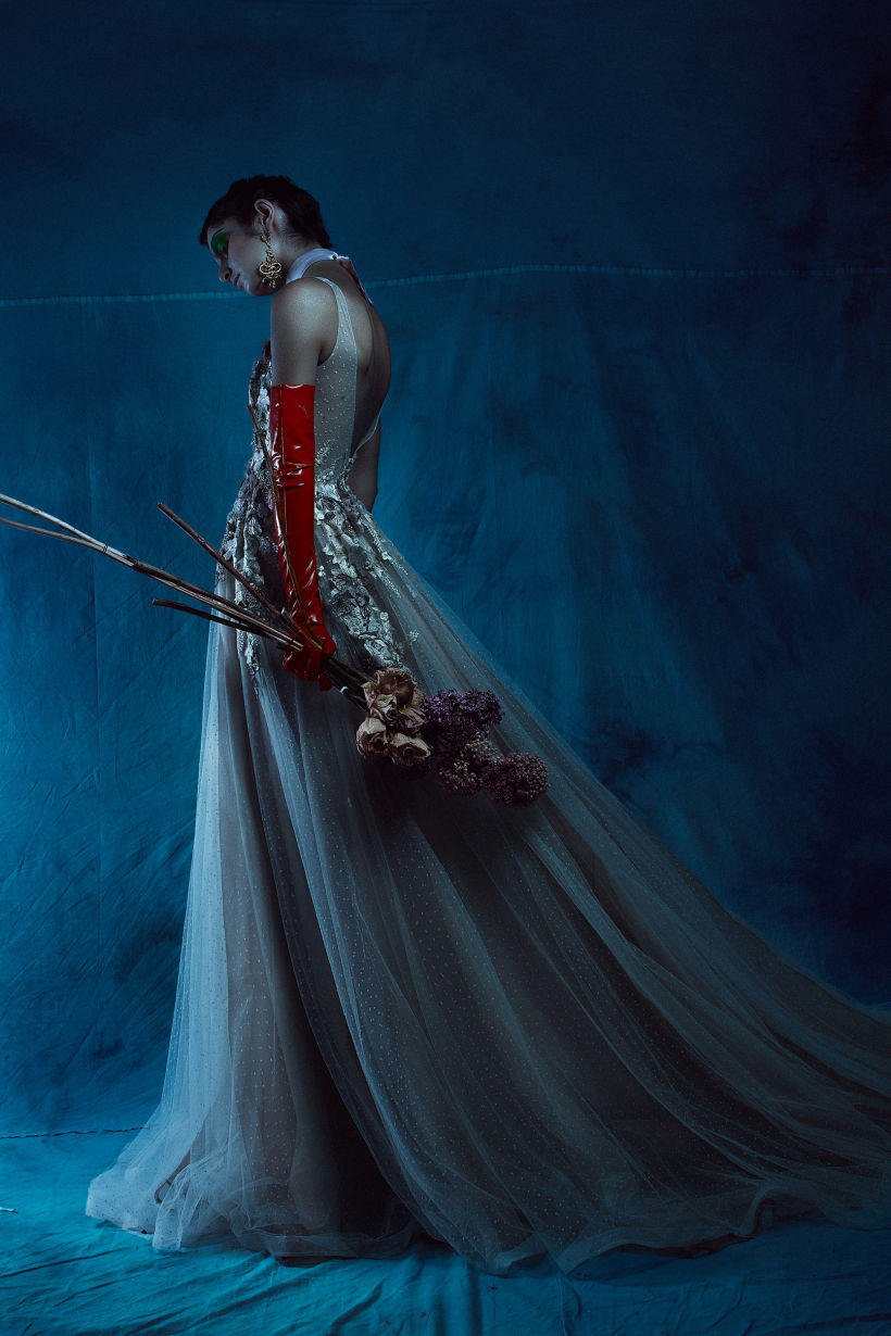 Queen of the Abyss para Flesh Magazine 1