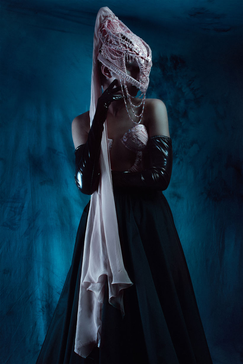 Queen of the Abyss para Flesh Magazine 10