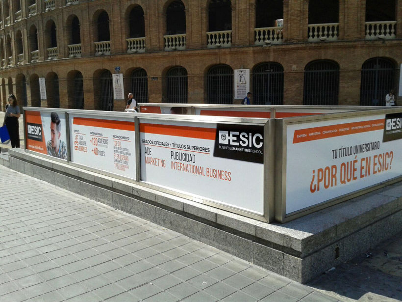 Campaña exterior ESIC Valencia 2017 1