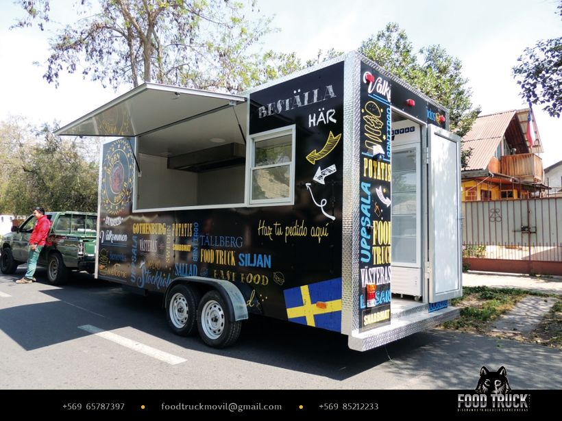 BJÖRN BURGER Food Truck // Diseño de imagen corporativa y rotulación de food truck 2