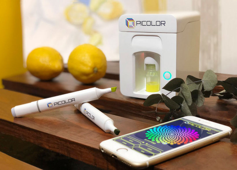 Picolor: un dispositivo para crear tinta de cualquier color 3