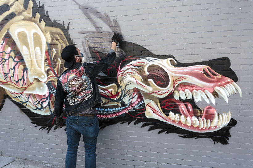 La anatomía toma las calles de la mano del artista urbano Nychos 1