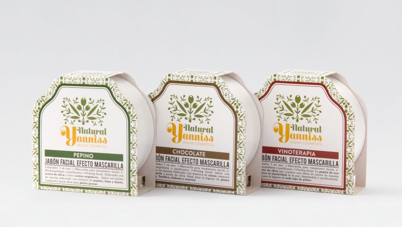 Branding y packaging para Natural Yanniss 10