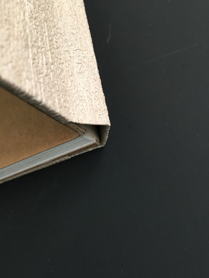 Proyecto Curso Encuadernación artesanal Sin costura: cubierto en papel  vinílico