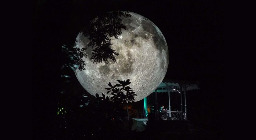 Museum of The Moon: la Luna recorriendo el mundo 7