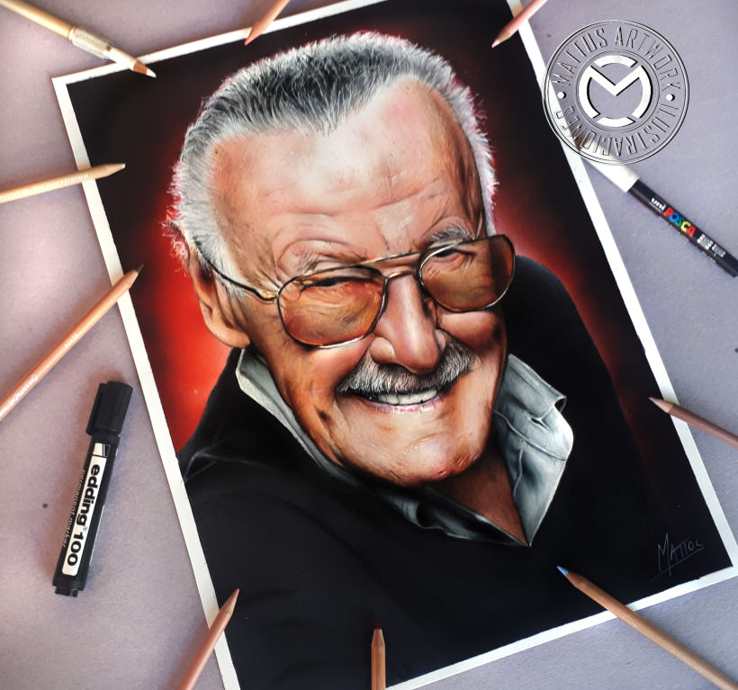 Stan Lee - Retrato en làpices de colores 0