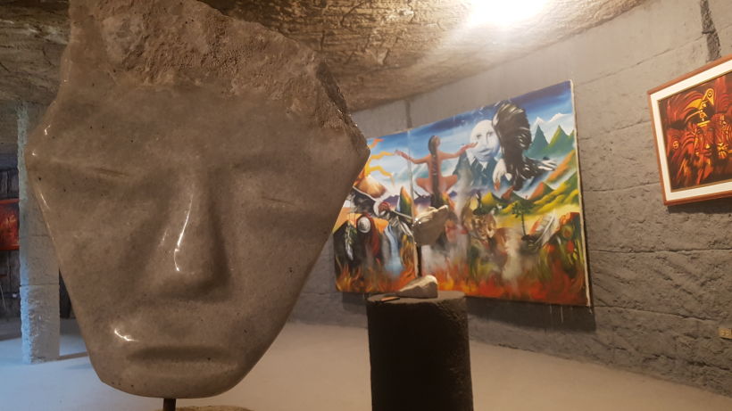 Pintor Ortega Maila- Sala de Exposición Templo del sol 8