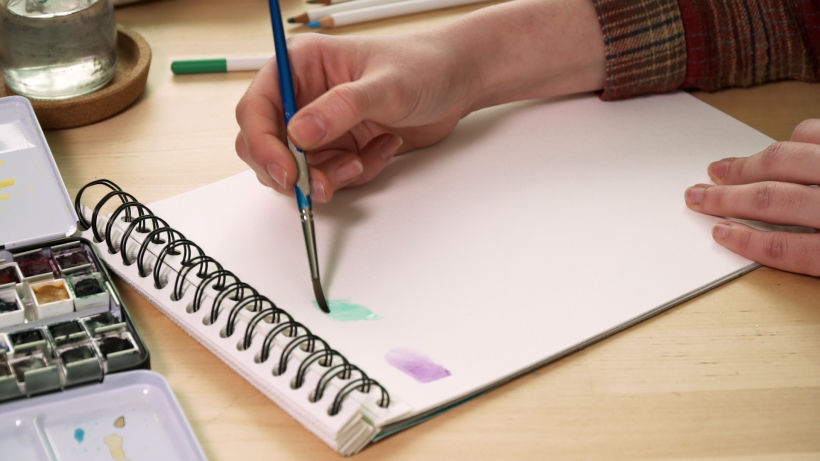 Tutorial acuarela: cómo pintar con pinceles y lápices acuarelables  9