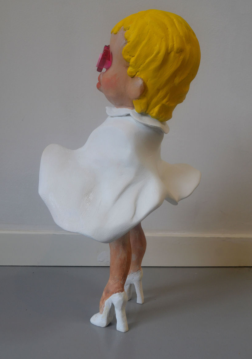 Mi Proyecto del curso: Diseño e intervención de art toys, The Blonde Girl 2