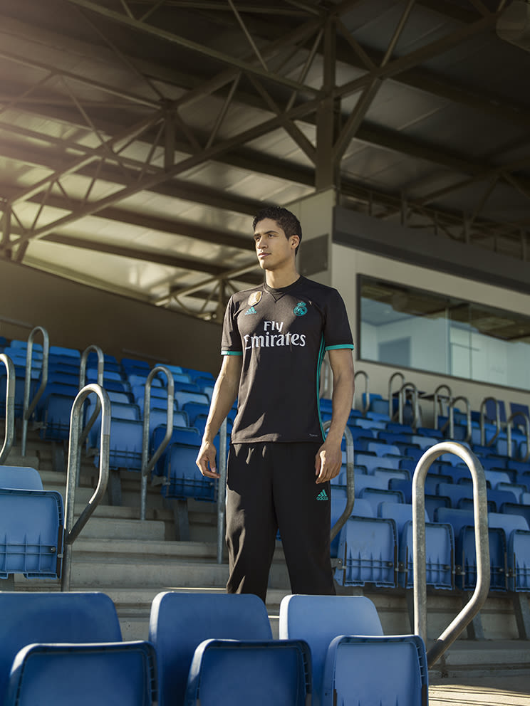 Real Madrid para Adidas & Soccerbible 8
