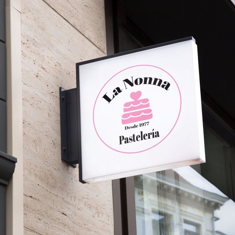 Diseño de logotipo y carta de productos para pastelería La Nonna en Madrid . . -1