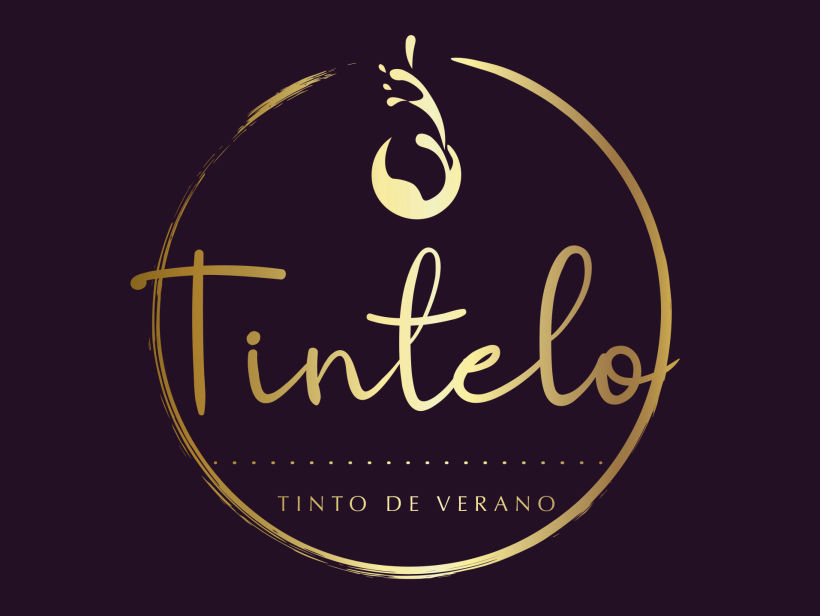 Tintelo nace para satisfacer un nicho de mercado "los amantes del vino y sangría" que buscan refrescarse con un bebida fria.