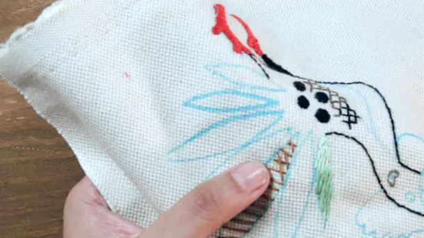 Embroidery Tutorial: Herringbone Stitch 8