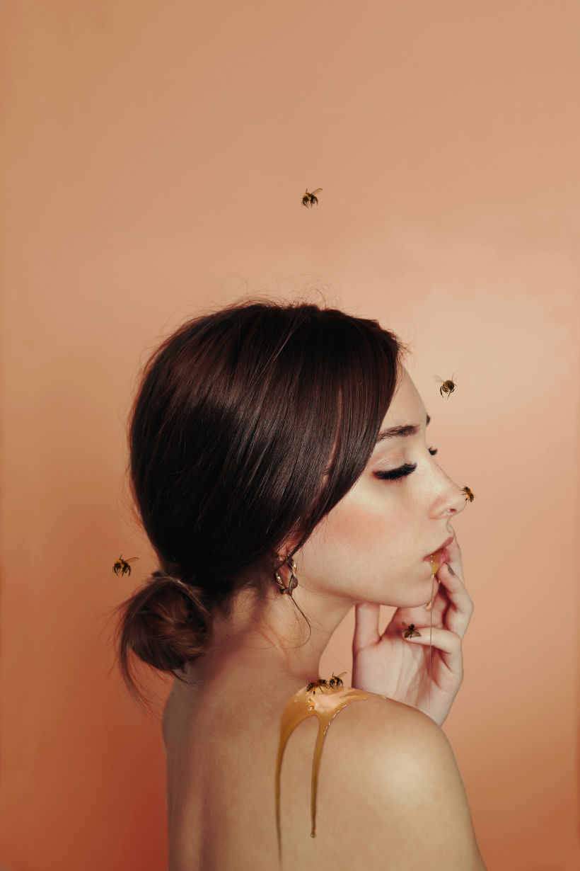 “El secreto de las abejas” Mi Proyecto del curso: Autorretrato fotográfico artístico 17