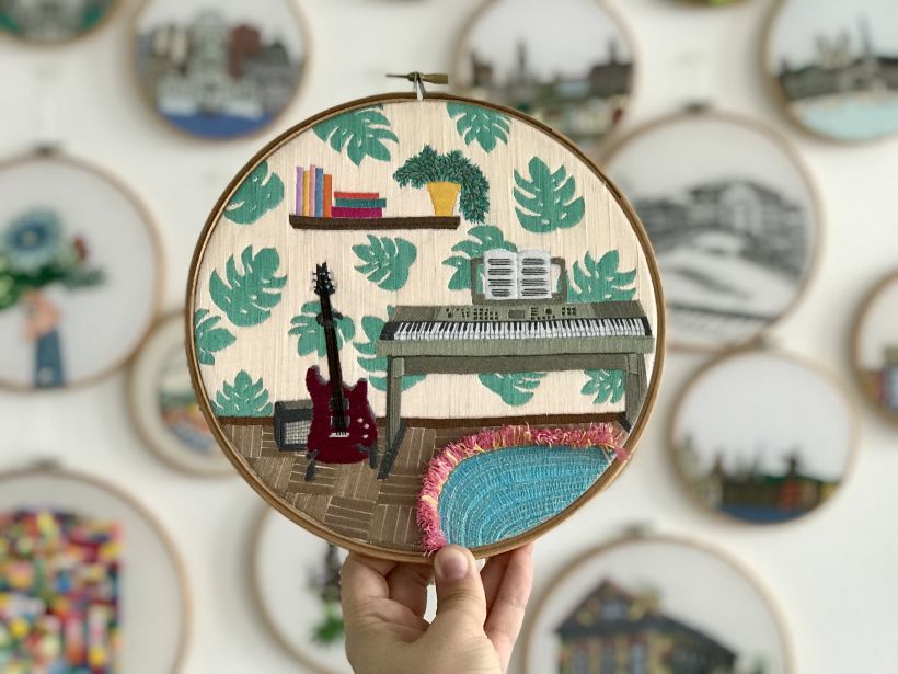 Music room embroidery 0