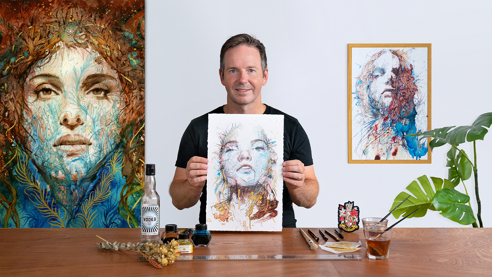 Experimentele portretten met inkt, thee en alcohol